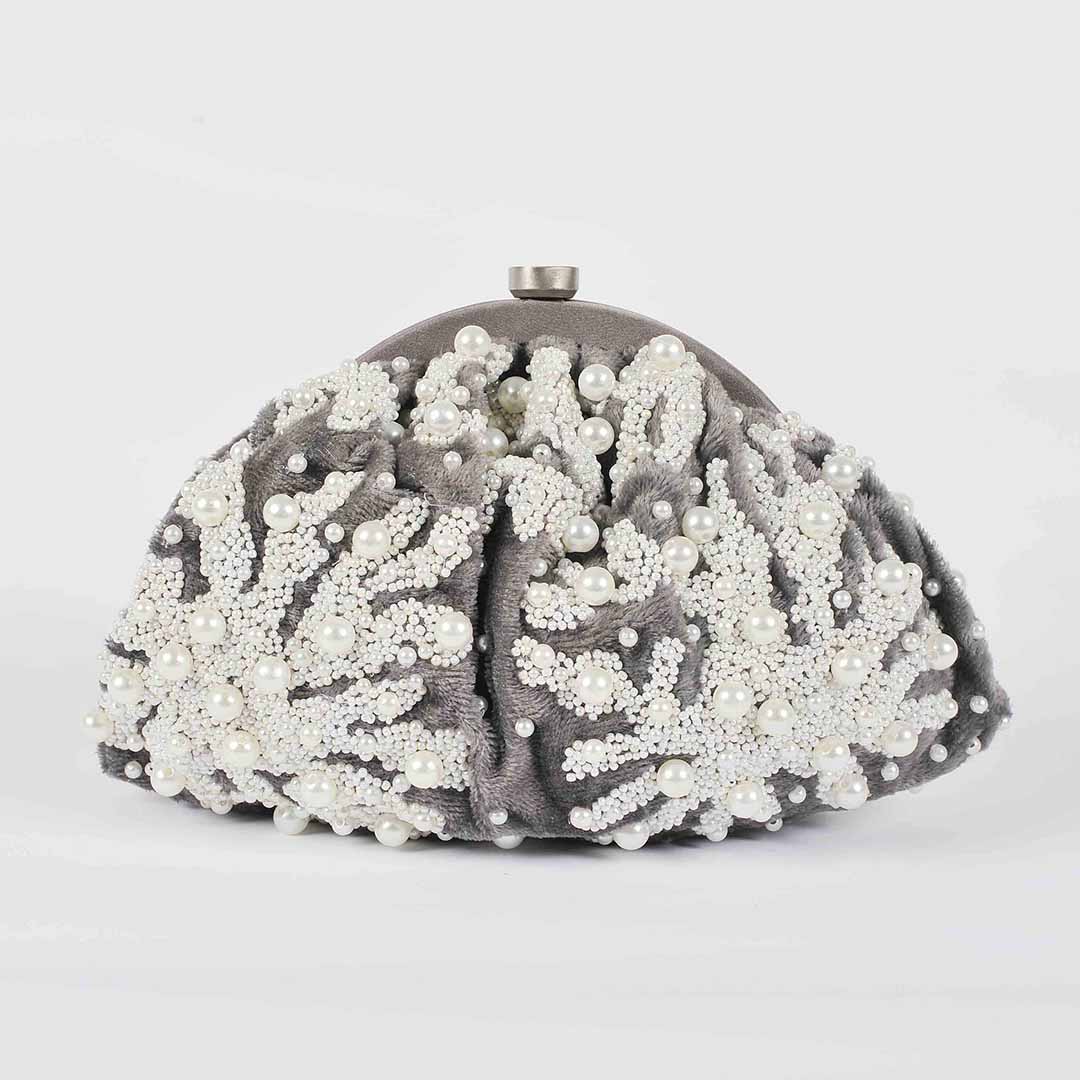 Pearl Cluster Pouch